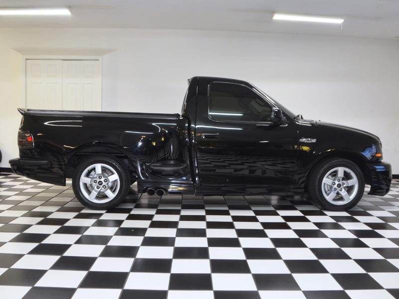 2001 FORD F-150 Lightning