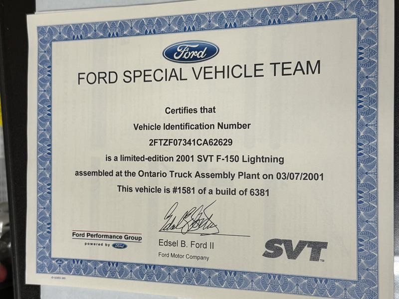 2001 FORD F-150 Lightning