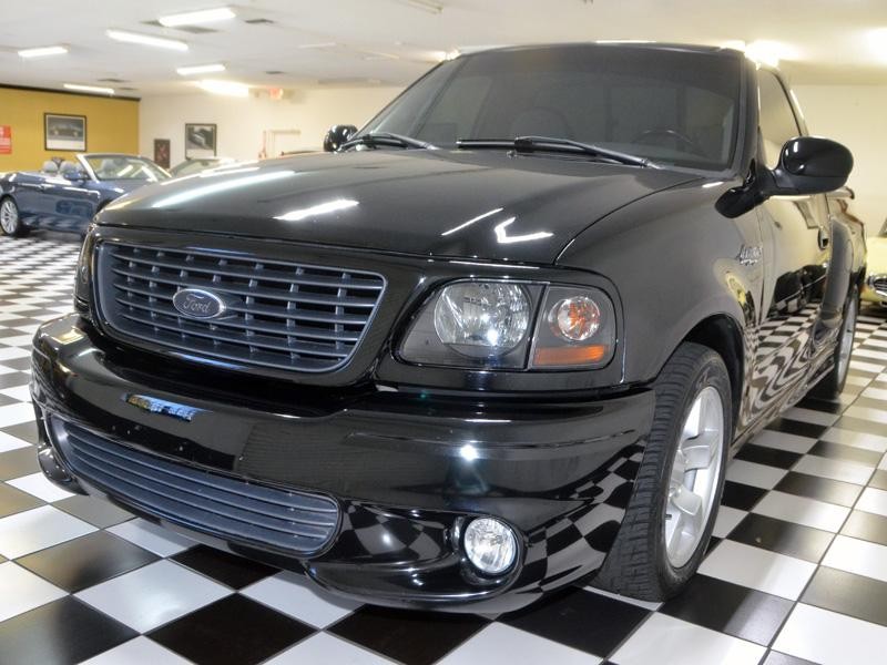 2001 FORD F-150 Lightning