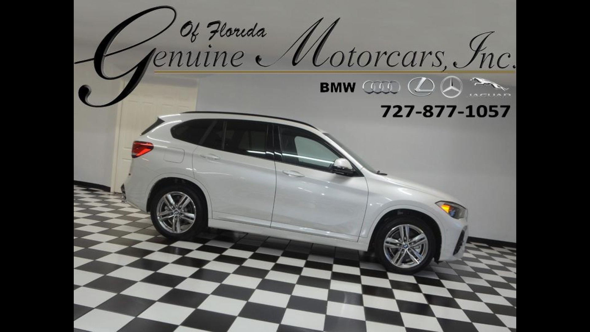 2020 BMW X1 28i